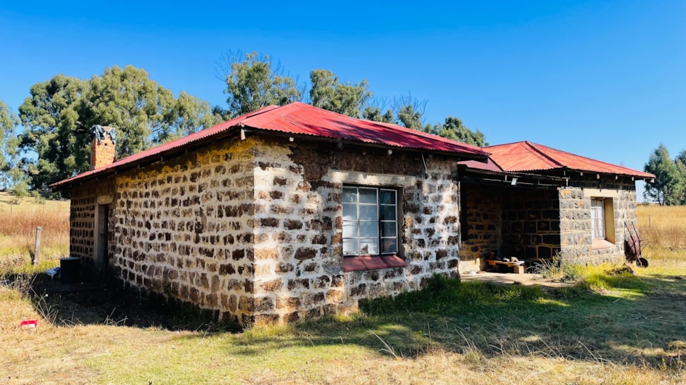 Smallholding for sale in Wakkerstroom - 1NW1614126