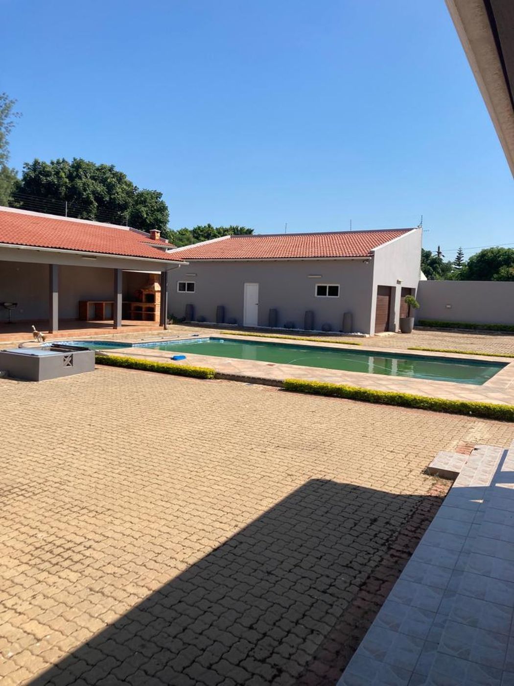 Double-storey house to rent in Belo Horizonte, Mozambique - 3MQ1614944