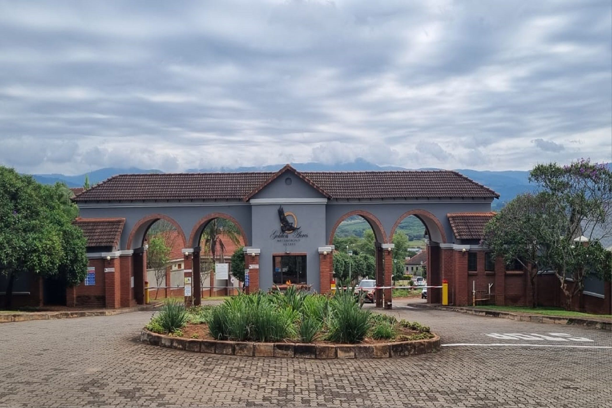 Vacant land for sale in Golden Acres - 1TA1614103