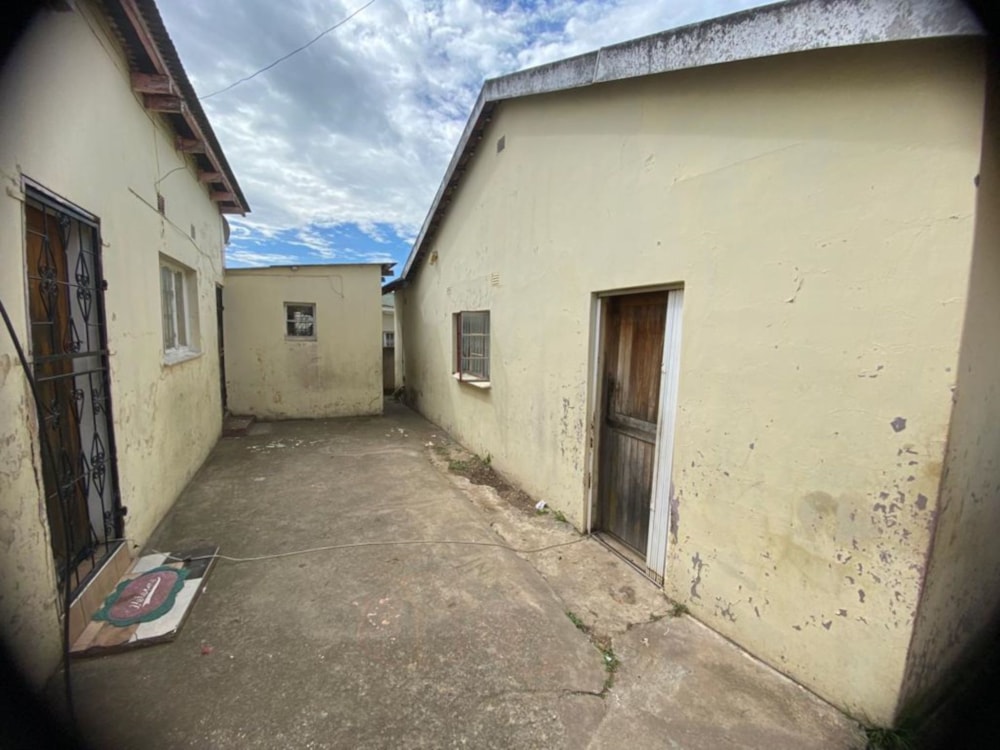 House for sale in Ngangelizwe - 1MH1614111 House for sale in Ngangelizwe - 1MH1614111