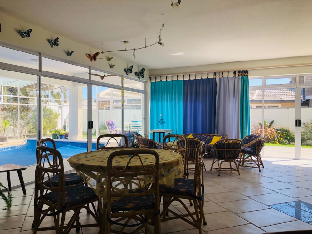 Double-storey house for sale in Vineta, Namibia - 3NM1614188 Double-storey house for sale in Vineta, Namibia - 3NM1614188