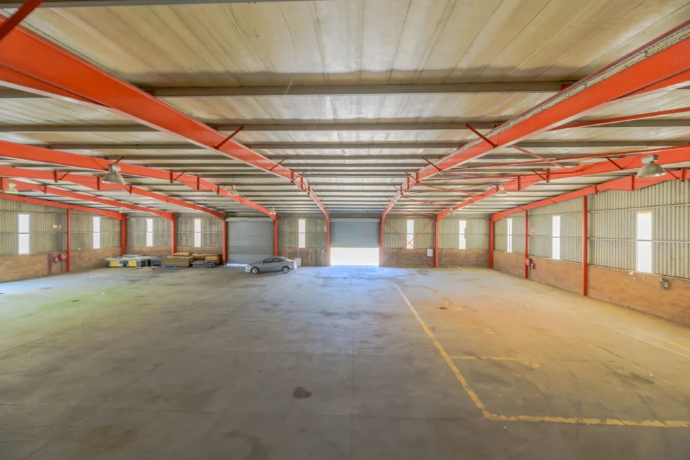 Commercial industrial property for sale in Phoenix, KwaZulu-Natal - 1ND1614275 Commercial industrial property for sale in Phoenix, KwaZulu-Natal - 1ND1614275