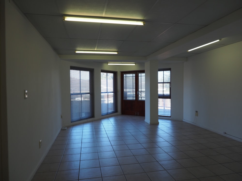 Commercial office for sale in Knysna Central - 1KG1614545 Commercial office for sale in Knysna Central - 1KG1614545