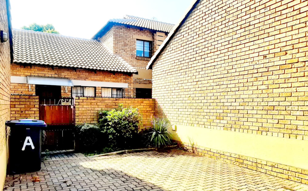 Apartment for sale in Monavoni - CN1614825