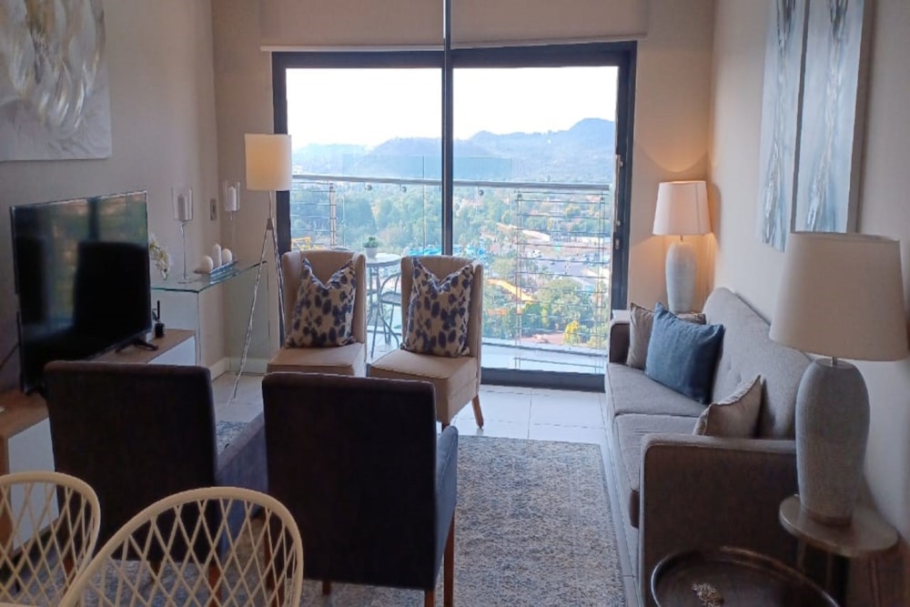 Apartment to rent in Menlyn - PTL1615068