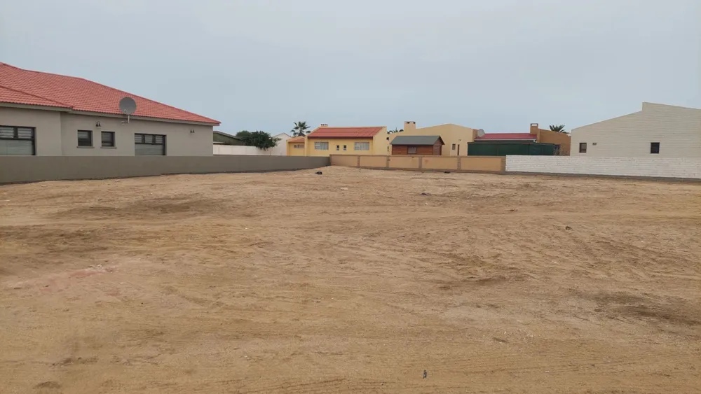 Vacant land for sale in Henties Bay, Namibia - 3NM1615070 Vacant land for sale in Henties Bay, Namibia - 3NM1615070
