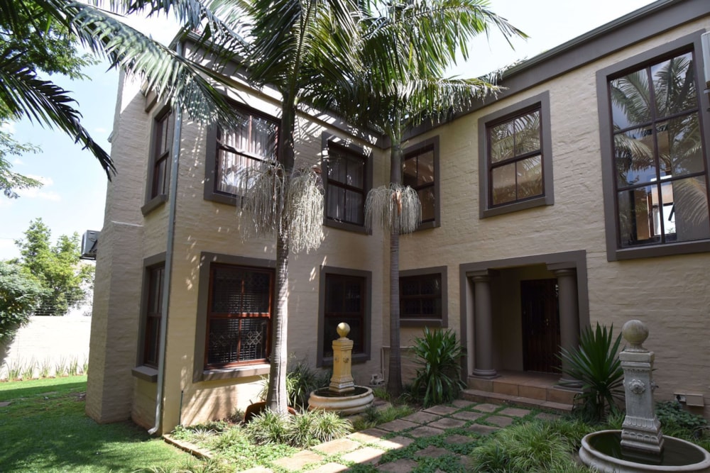 House to rent in Waterkloof Ridge - PTL1750374 House to rent in Waterkloof Ridge - PTL1750374