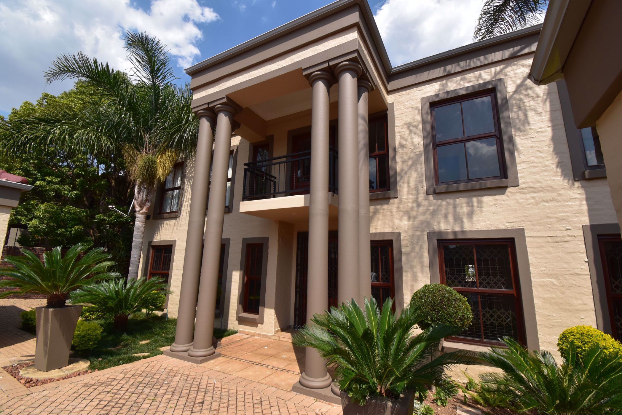 House to rent in Waterkloof Ridge - PTL1750374