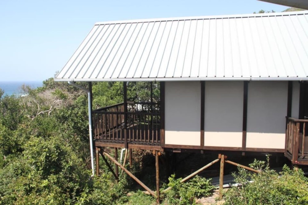 Beachfront villa for sale in Ponta de Ouro, Mozambique - 3MQ1615237 Beachfront villa for sale in Ponta de Ouro, Mozambique - 3MQ1615237