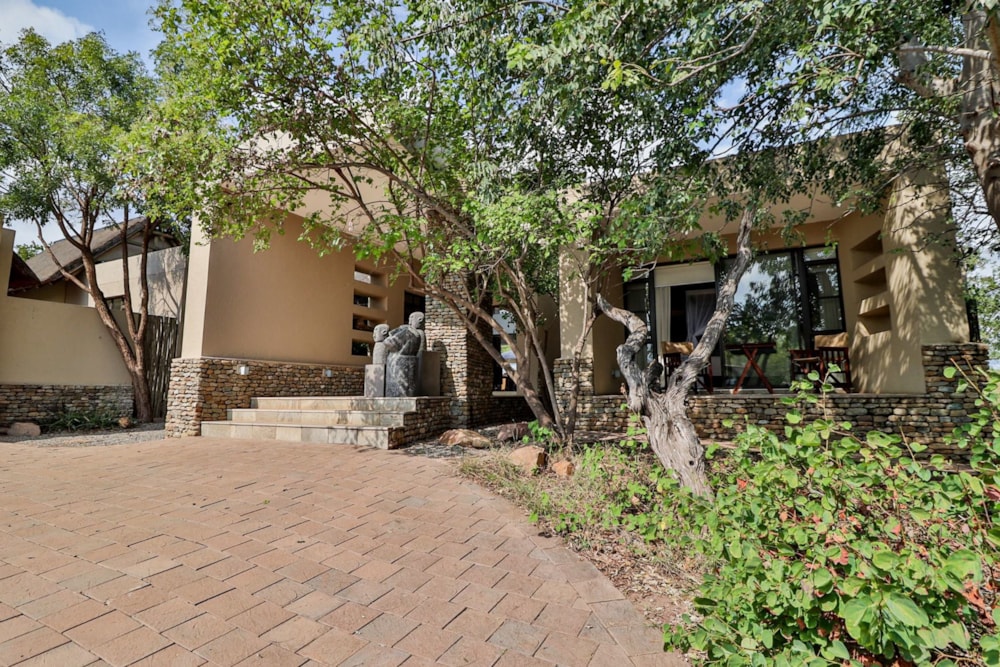 House for sale in Mjejane Game Reserve - 1NK1615468