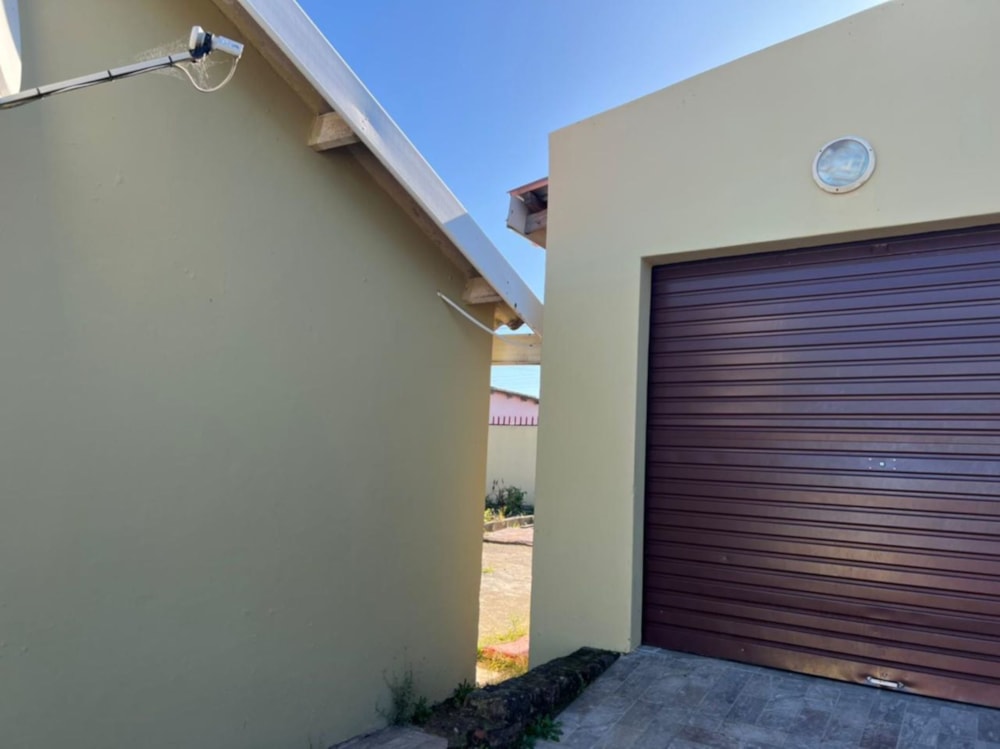 House for sale in King Williams Town (Qonce) - 1MH1615880