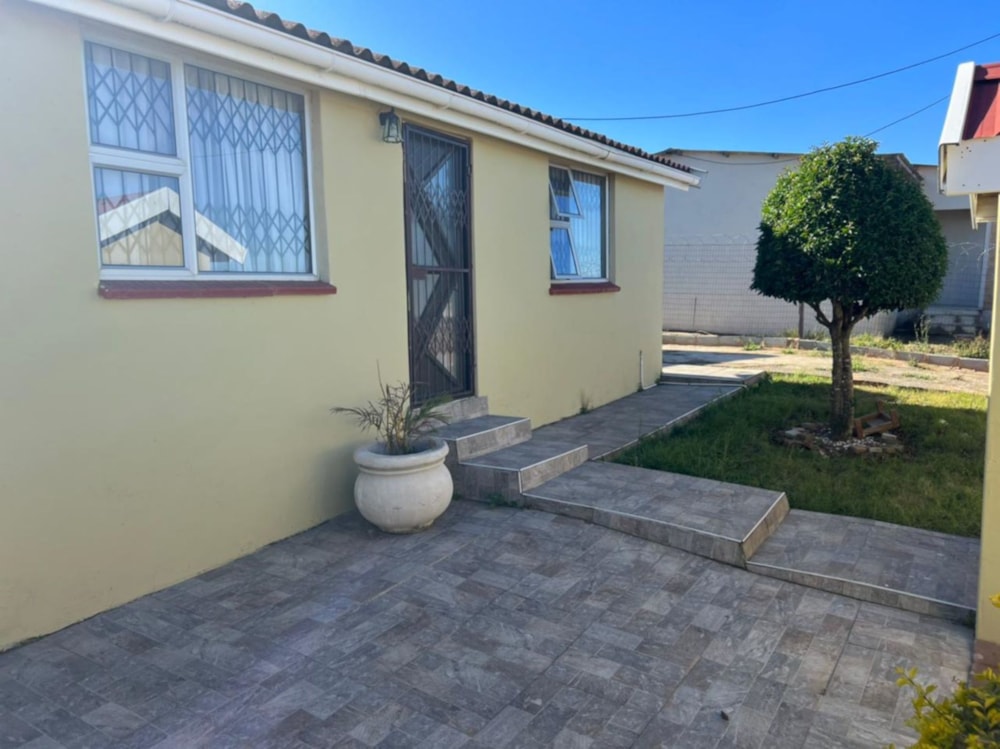 House for sale in King Williams Town (Qonce) - 1MH1615880