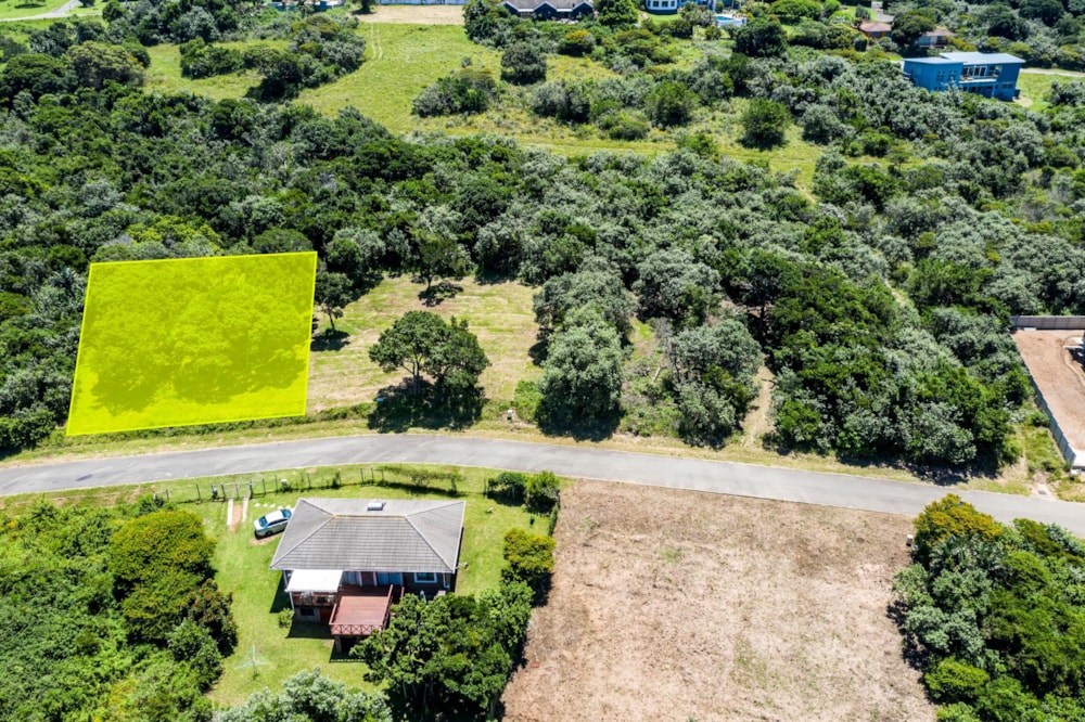 Residential vacant land for sale in Cintsa - 1ET1616232