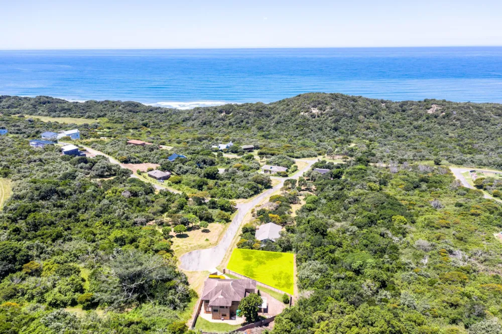 Residential vacant land for sale in Cintsa - 1ET1616235 Residential vacant land for sale in Cintsa - 1ET1616235