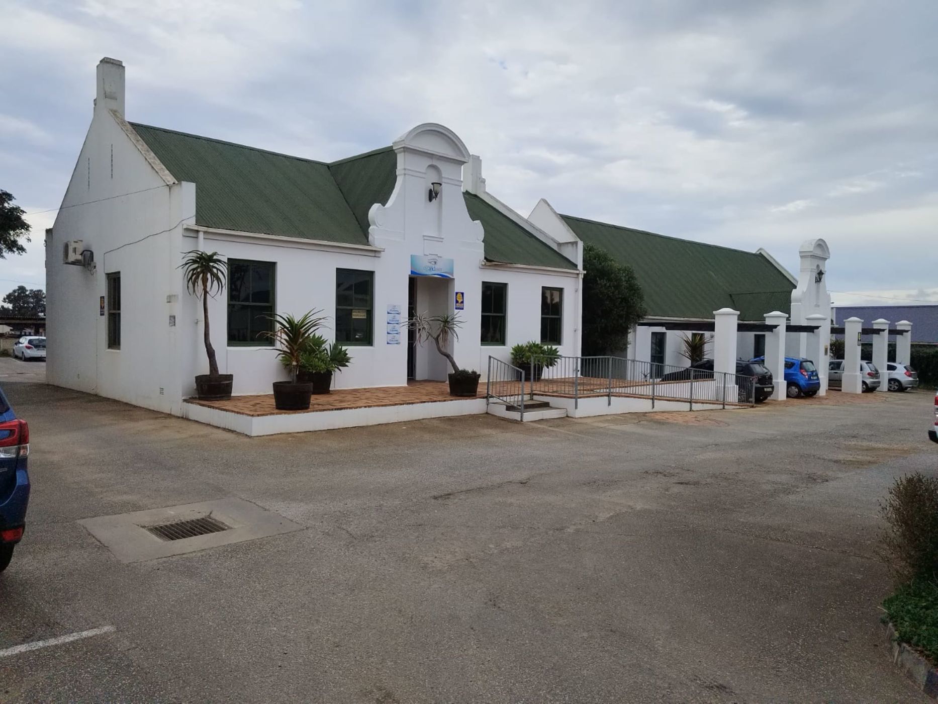 Commercial office to rent in Uitenhage Central (Kariega Central)  - 1UK1708791