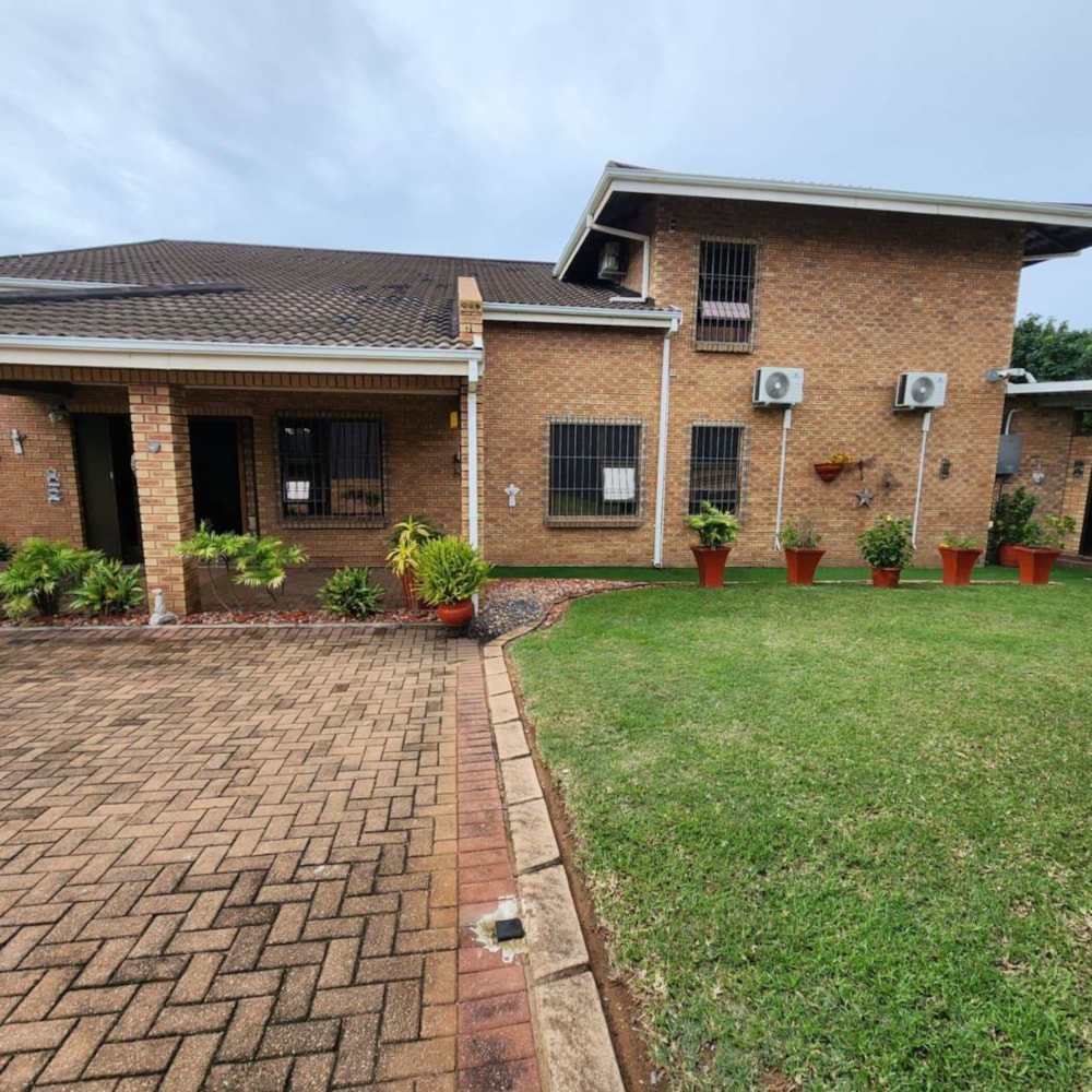 Double-storey house for sale in Birdswood - 1RY1613806 Double-storey house for sale in Birdswood - 1RY1613806