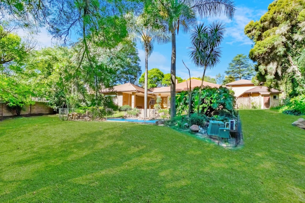 House sold in River Club, Sandton - HP1695710