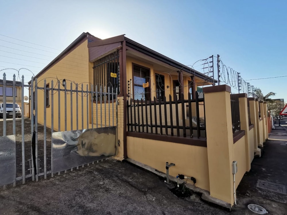 Commercial office for sale in Morningside, Durban - 1DA1615831 Commercial office for sale in Morningside, Durban - 1DA1615831