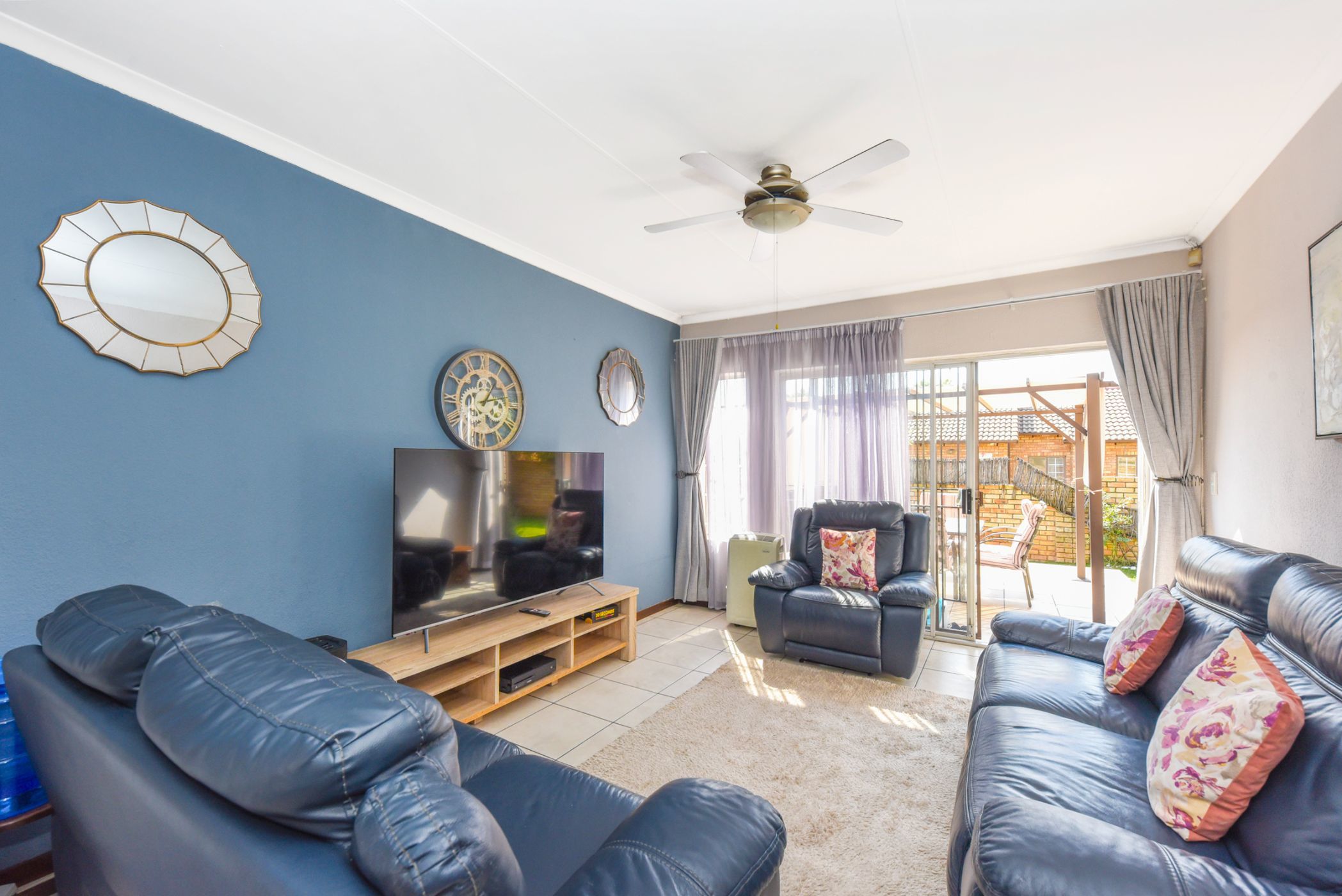 Townhouse sold in Johannesburg North, Fourways Area - FW1669565