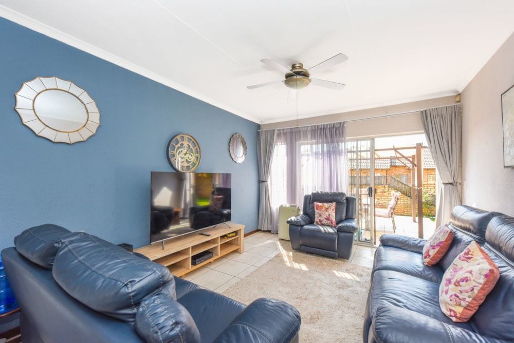 Townhouse sold in Johannesburg North, Fourways Area - FW1669565 Townhouse sold in Johannesburg North, Fourways Area - FW1669565