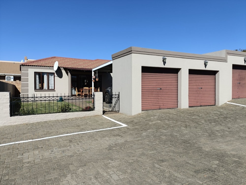 Townhouse let in Langenhovenpark - 1BX1714053 Townhouse let in Langenhovenpark - 1BX1714053