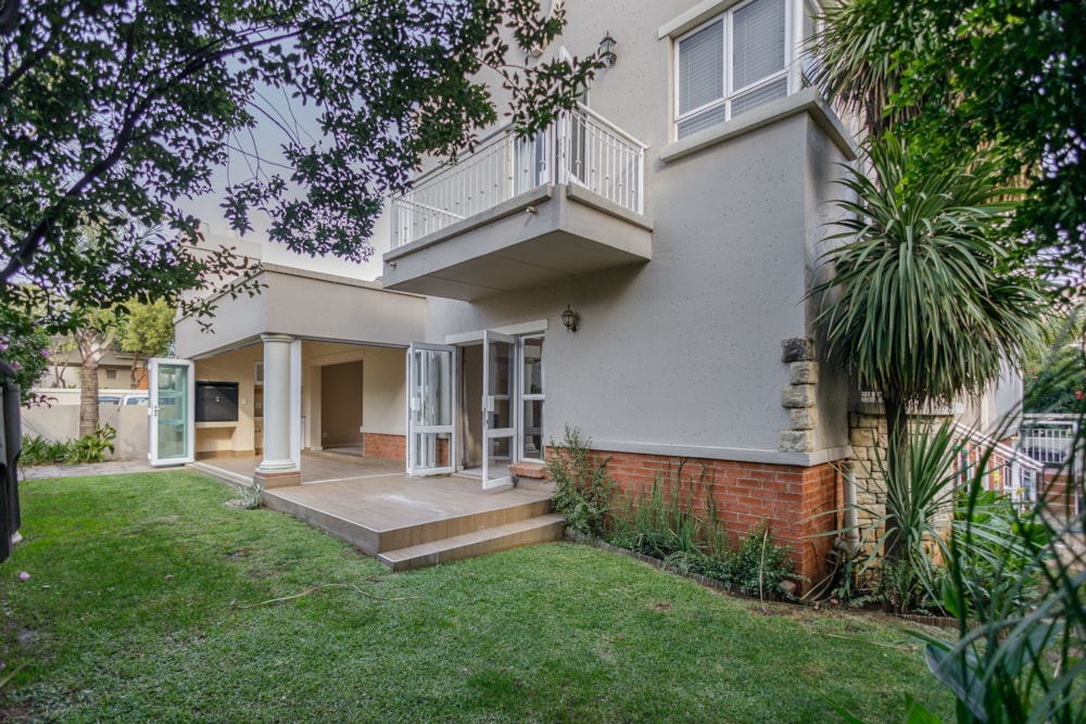 Townhouse for sale in Eagle Canyon Golf Estate - RAN1717709