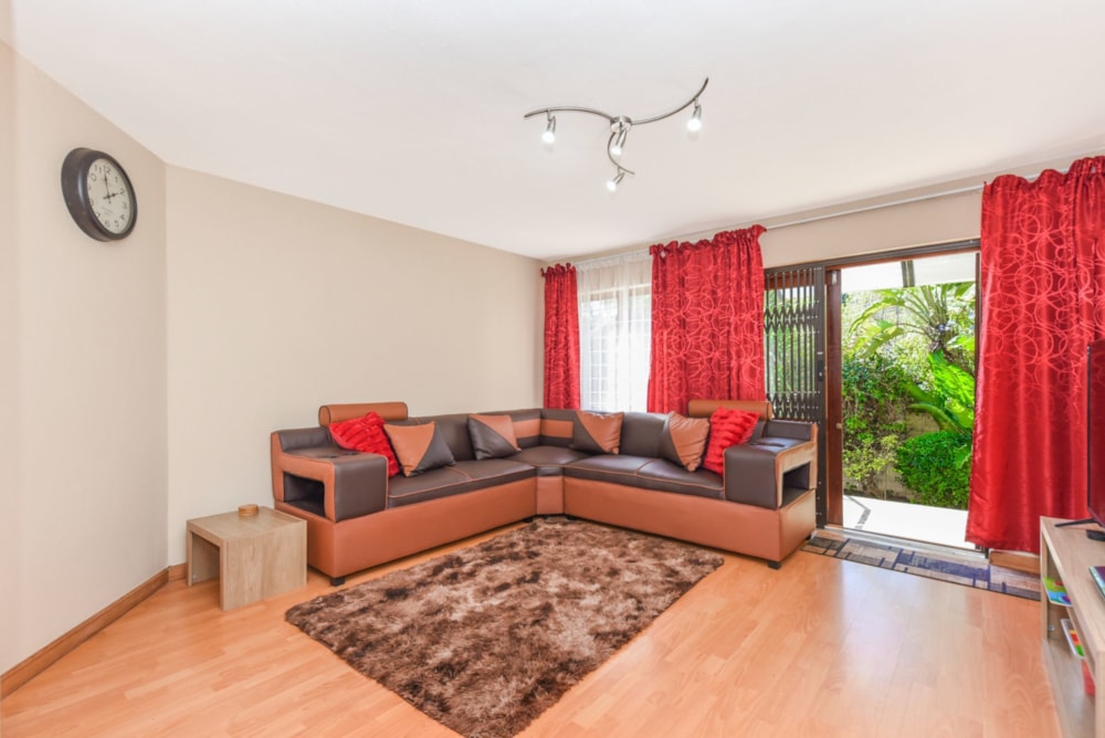 Apartment for sale in Paulshof - FW1666582 Apartment for sale in Paulshof - FW1666582