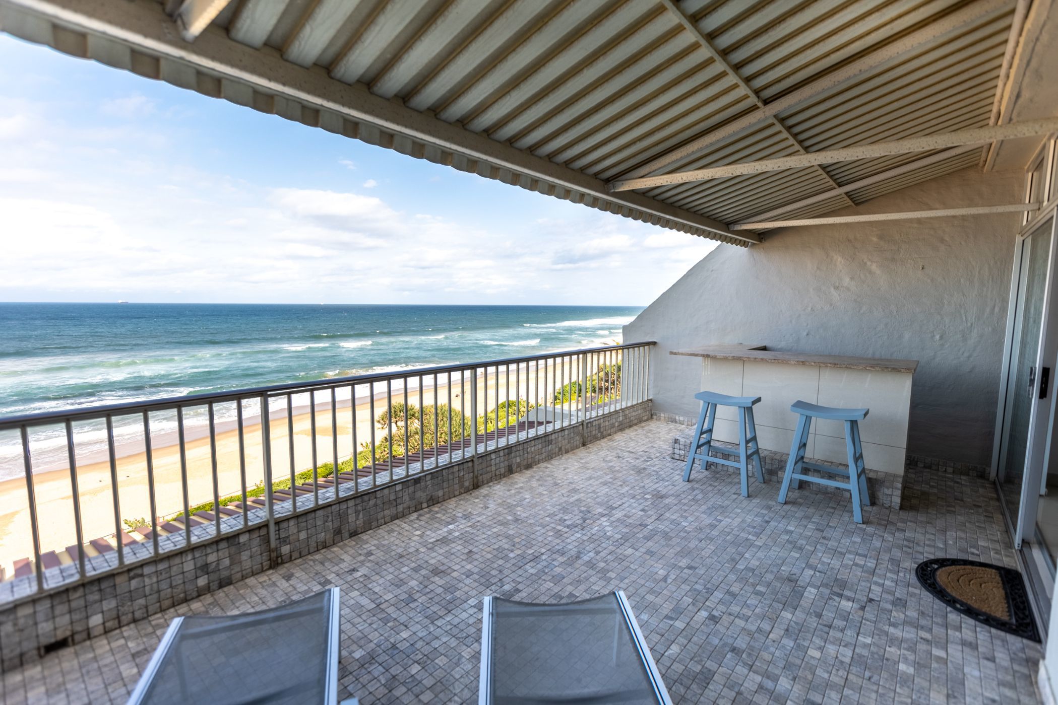 Apartment for sale in uMhlanga Rocks - 1ND1608163