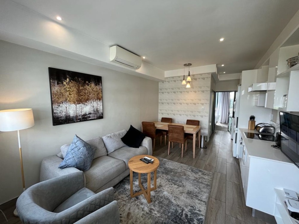 Apartment to rent in Menlyn - PTL1747259 Apartment to rent in Menlyn - PTL1747259