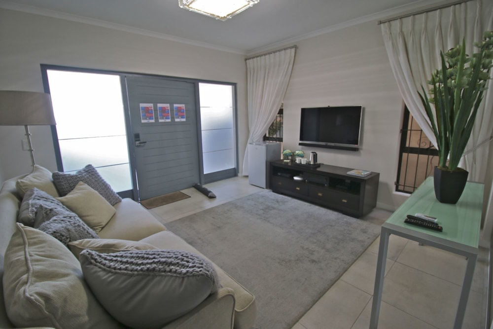 House sold in Plattekloof - 1PLA1619442 House sold in Plattekloof - 1PLA1619442