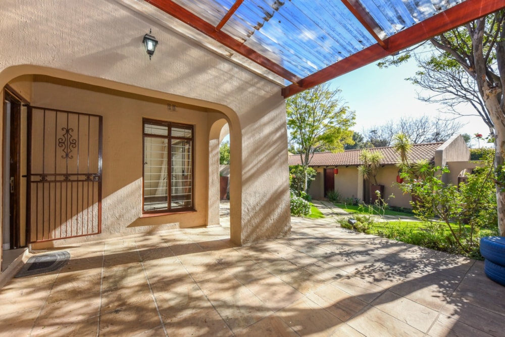 Townhouse for sale in River Club, Sandton - HP1702472