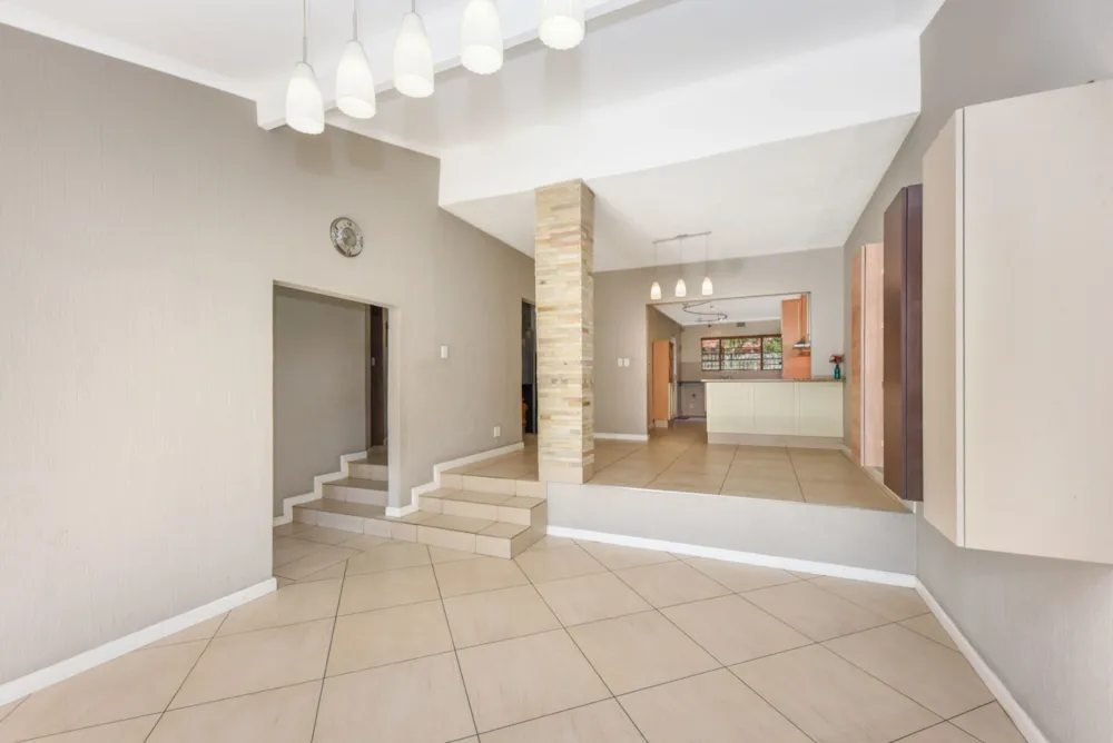 Townhouse sold in River Club, Sandton - HP1702472 Townhouse sold in River Club, Sandton - HP1702472