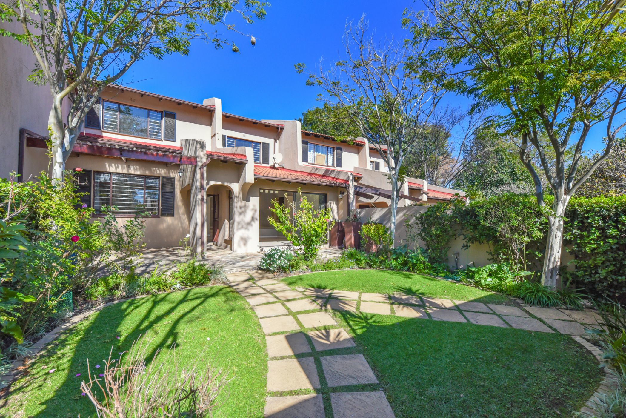 Townhouse for sale in River Club, Sandton - HP1702472