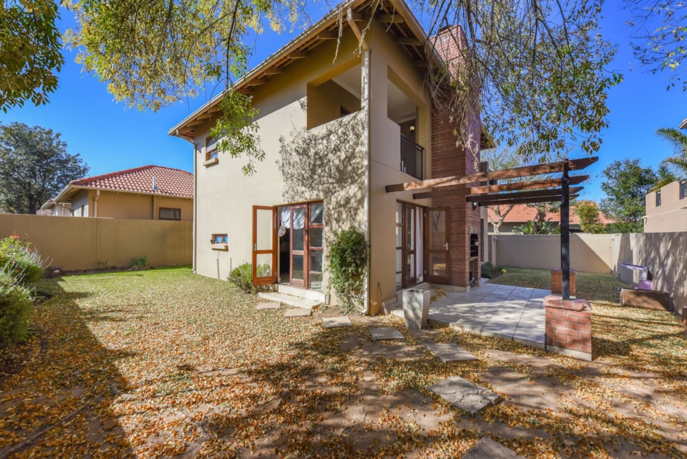 Cluster sold in Craigavon - FW1683001 Cluster sold in Craigavon - FW1683001