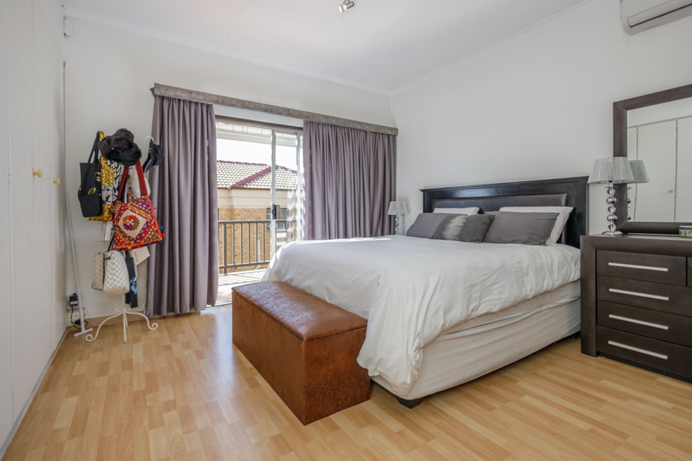 Townhouse for sale in Radiokop - RAN1616968 Townhouse for sale in Radiokop - RAN1616968