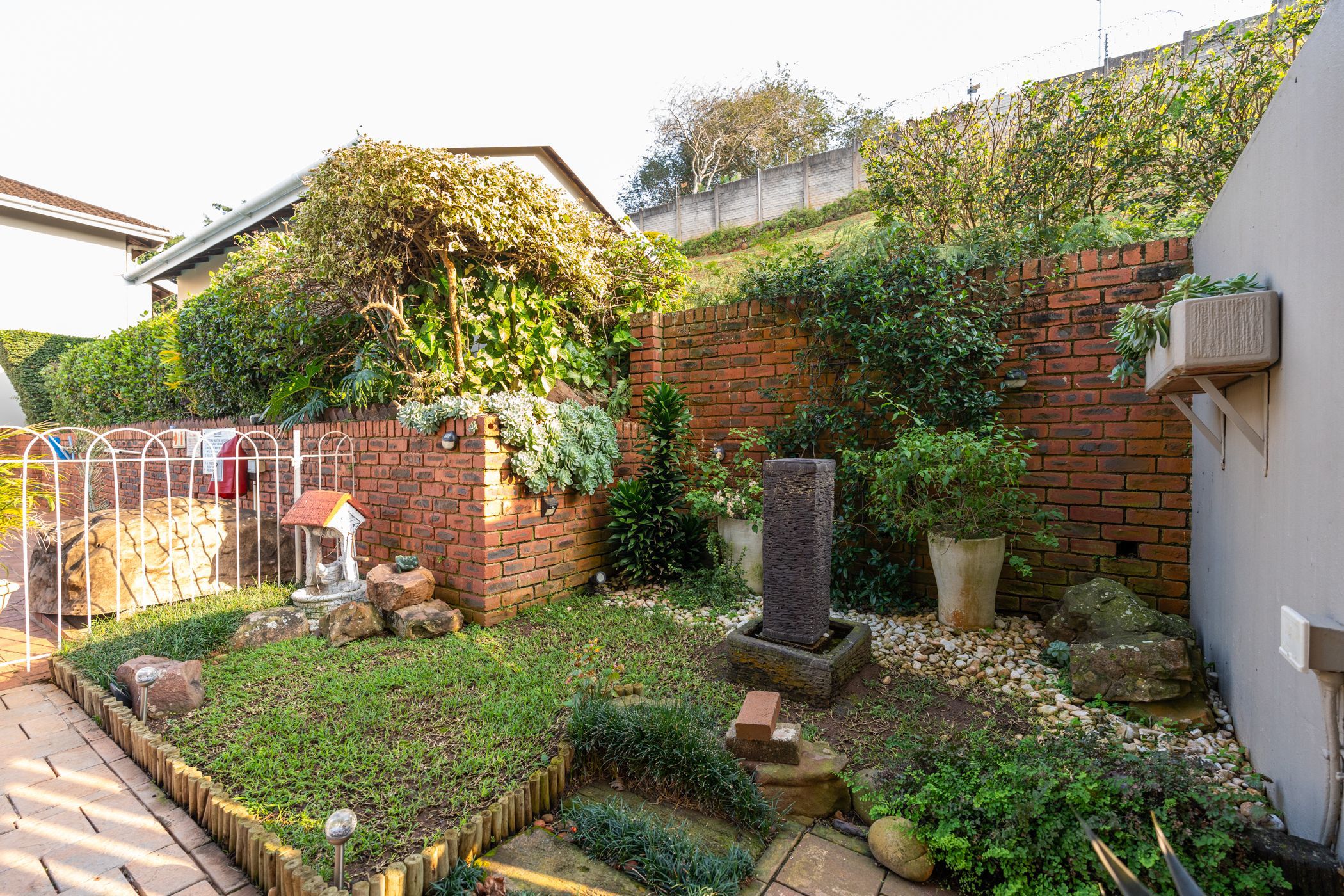 Townhouse for sale in Sunningdale, uMhlanga - 1ND1710406