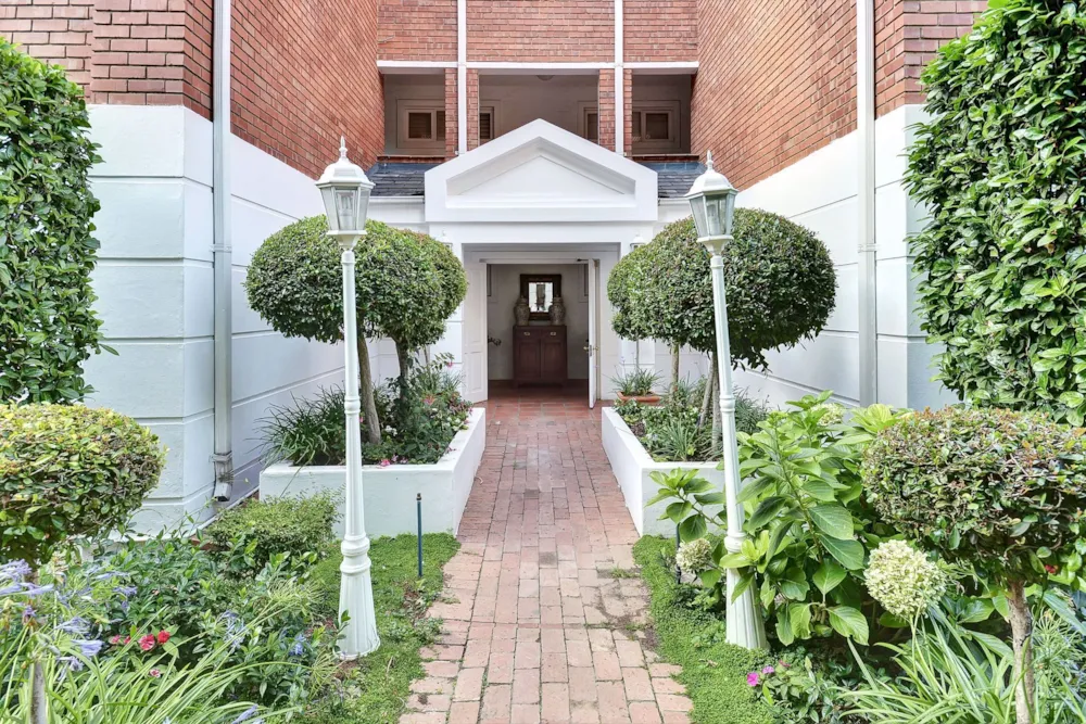 Apartment sold in Sandown, Sandton - HP1713978 Apartment sold in Sandown, Sandton - HP1713978