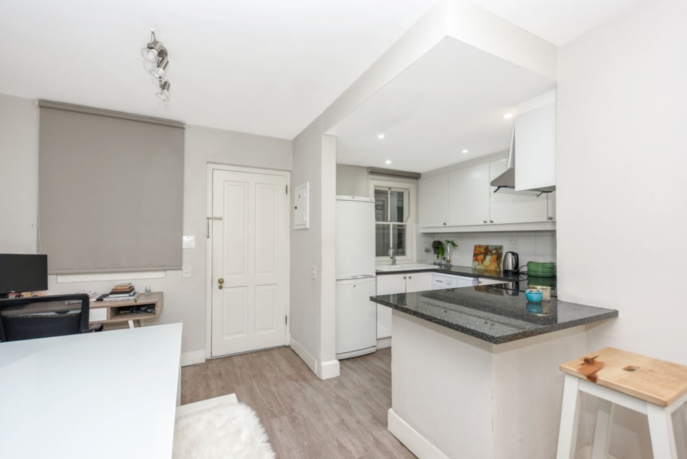 Apartment for sale in Sandown, Sandton - HP1713978 Apartment for sale in Sandown, Sandton - HP1713978