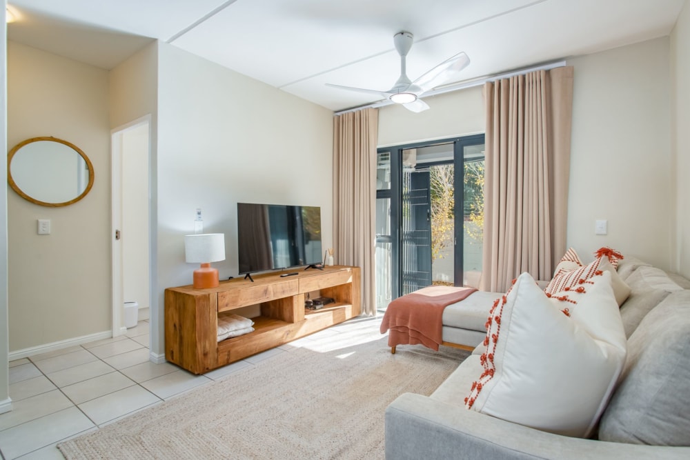 Apartment for sale in Paarl North - TK1744193 Apartment for sale in Paarl North - TK1744193