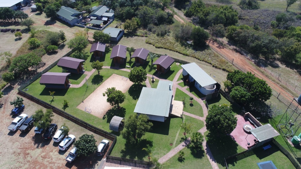 Mixed use farm for sale in Rustenburg - 1RU1436503