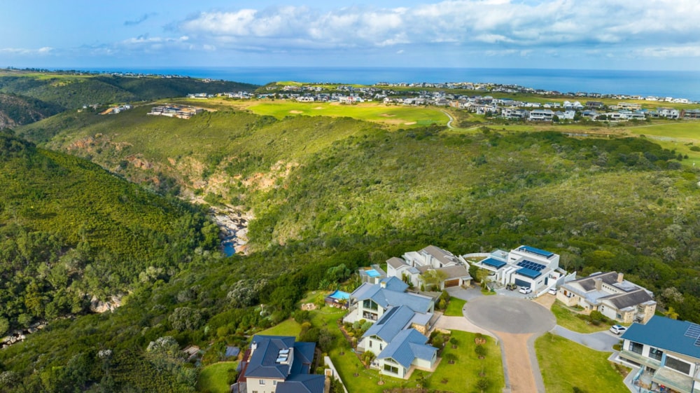 House sold in Oubaai - GEO1617473 House sold in Oubaai - GEO1617473