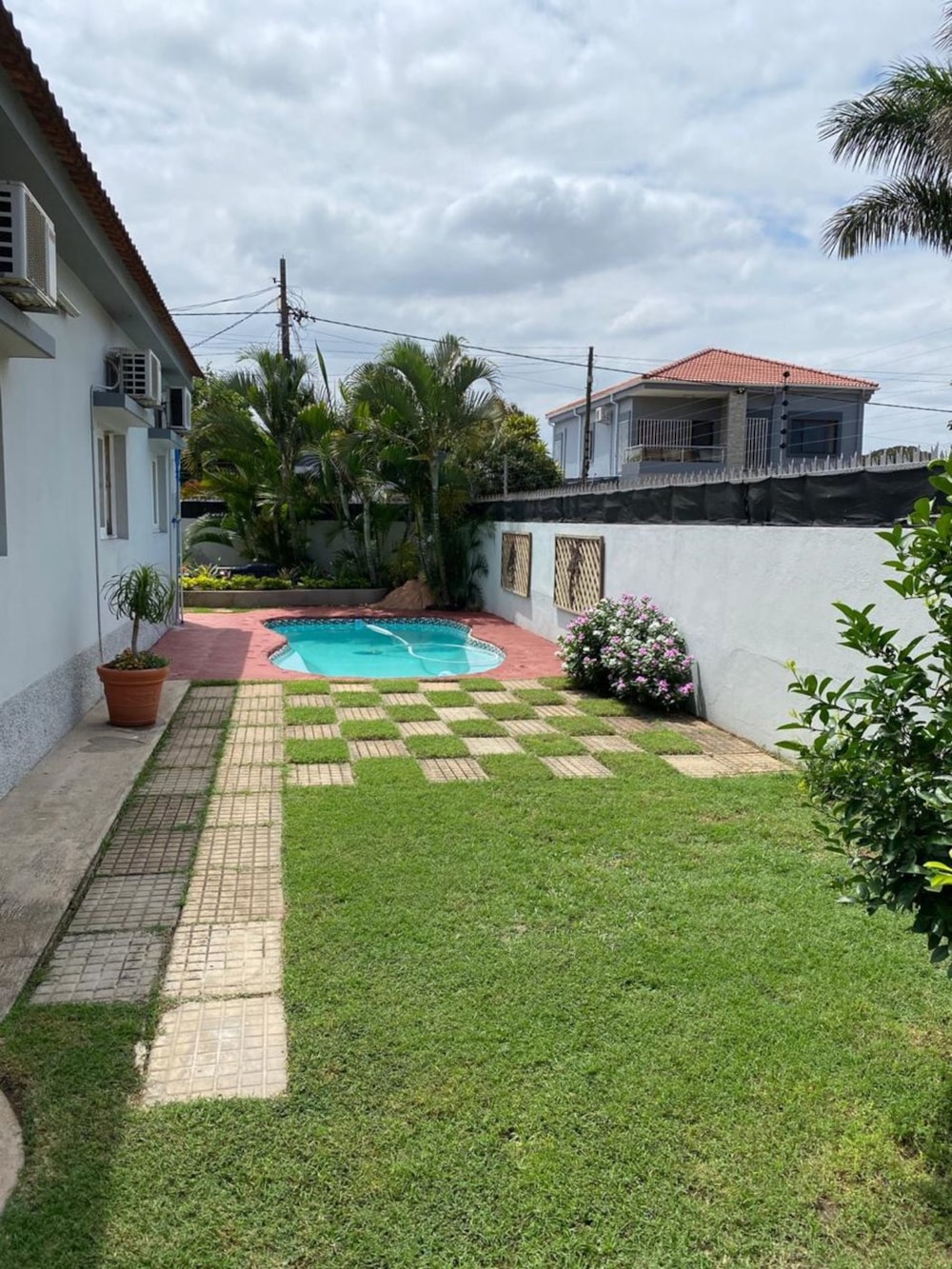 House for sale in Matola, Mozambique - 3MQ1614147