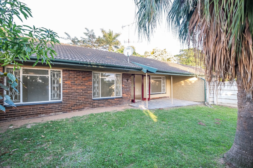 Townhouse let in Amanzimtoti - 1WB1692697 Townhouse let in Amanzimtoti - 1WB1692697