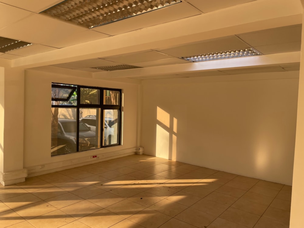 Commercial office to rent in Lusaka, Zambia - 3ZA1510634