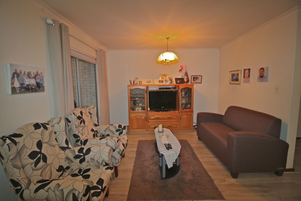 House let in Welgelegen, Parow - 1PLA1711843 House let in Welgelegen, Parow - 1PLA1711843