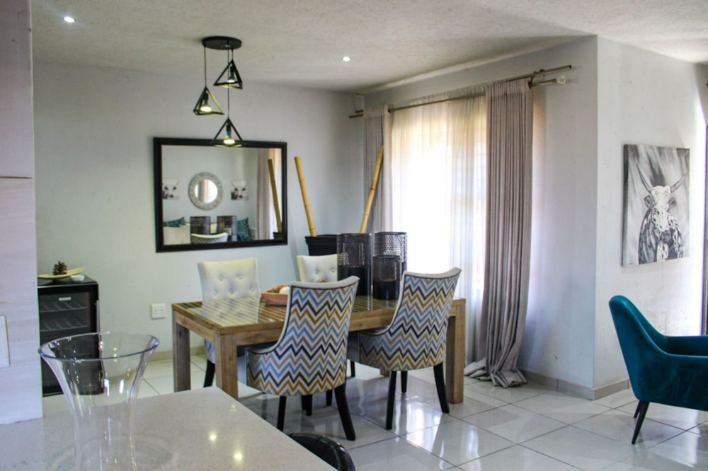 House for sale in Pomona - KTP1618190