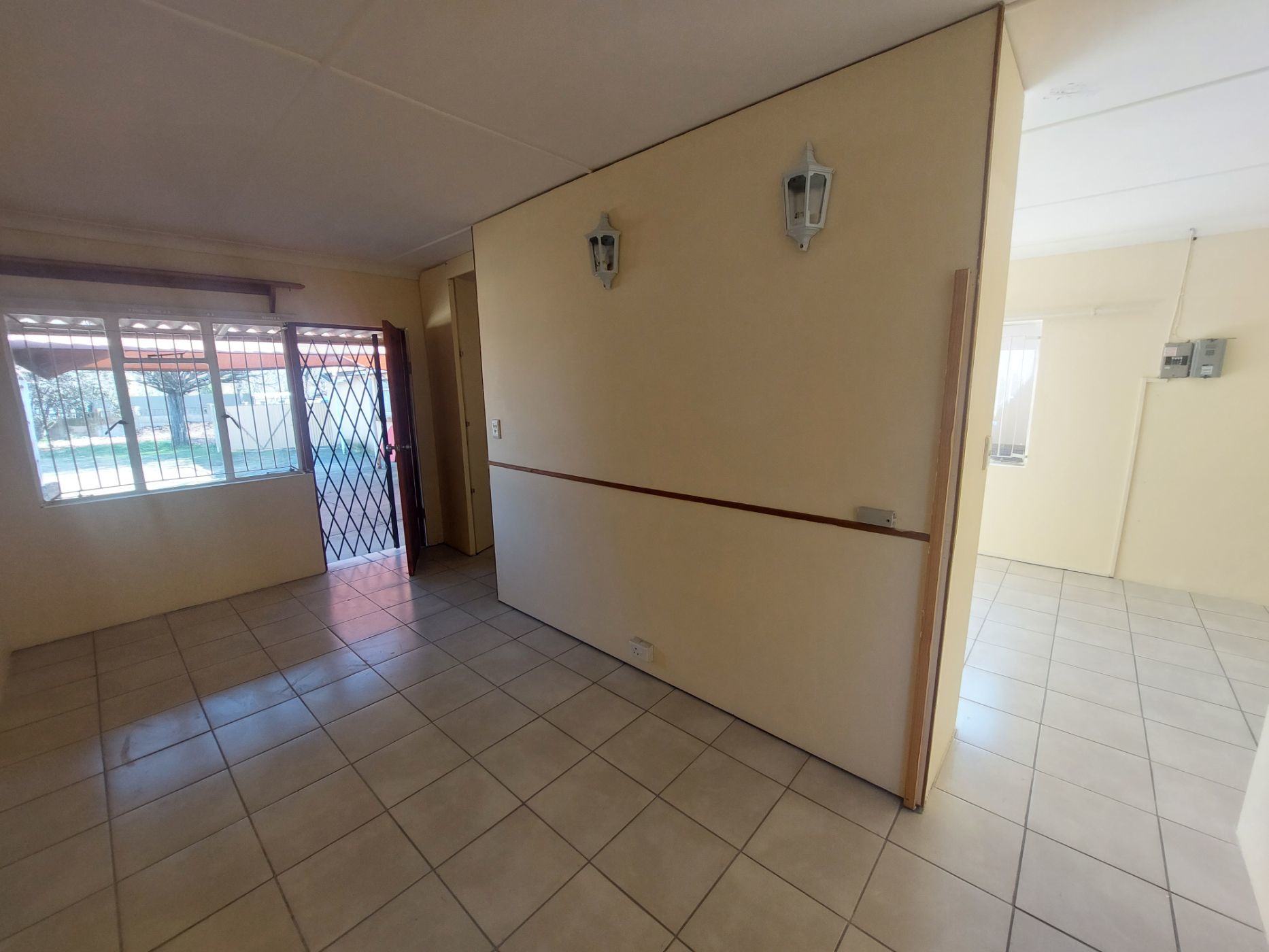 Apartment to rent in Hospitaalheuwel - 1BTH1724829