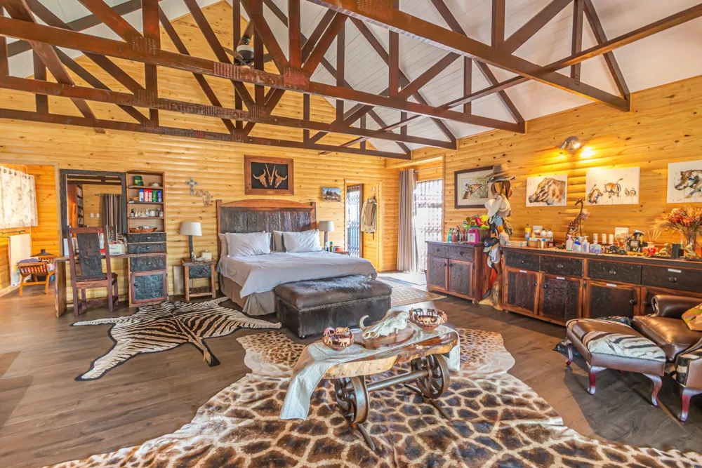 Lodge for sale in Dinokeng - PTM1613599