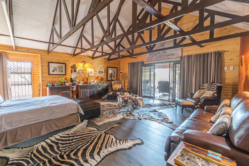 Lodge for sale in Dinokeng - PTM1613599