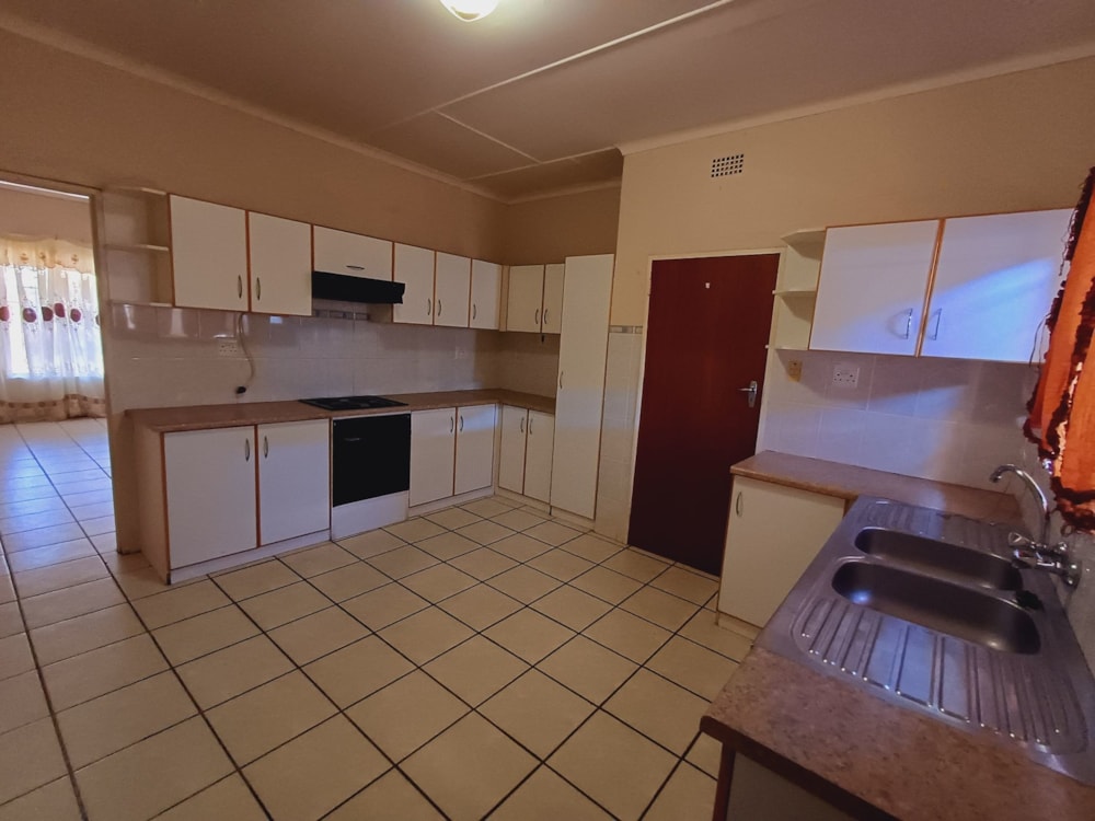 House for sale in Lemoendraai - 1NA1614988